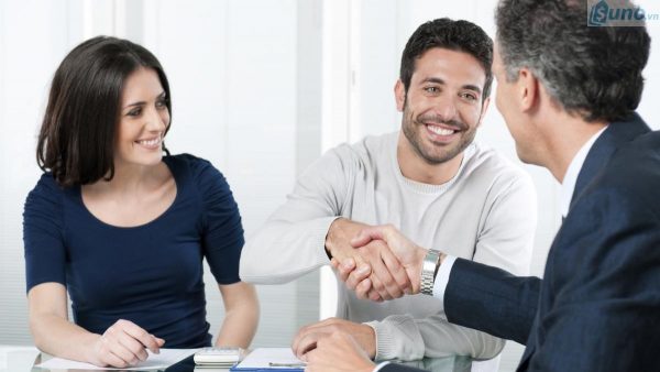 Xây dựng mối quan hệ với khách hàng