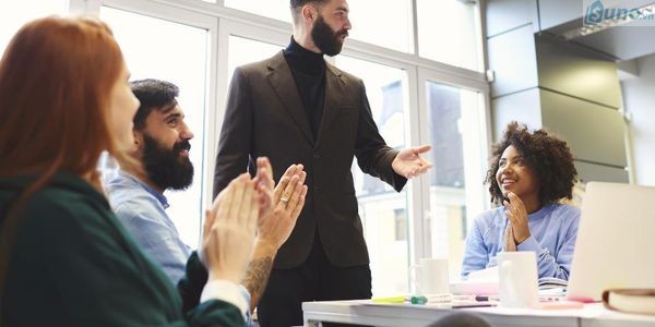 Đào tạo nhân viên về dịch vụ khách hàng